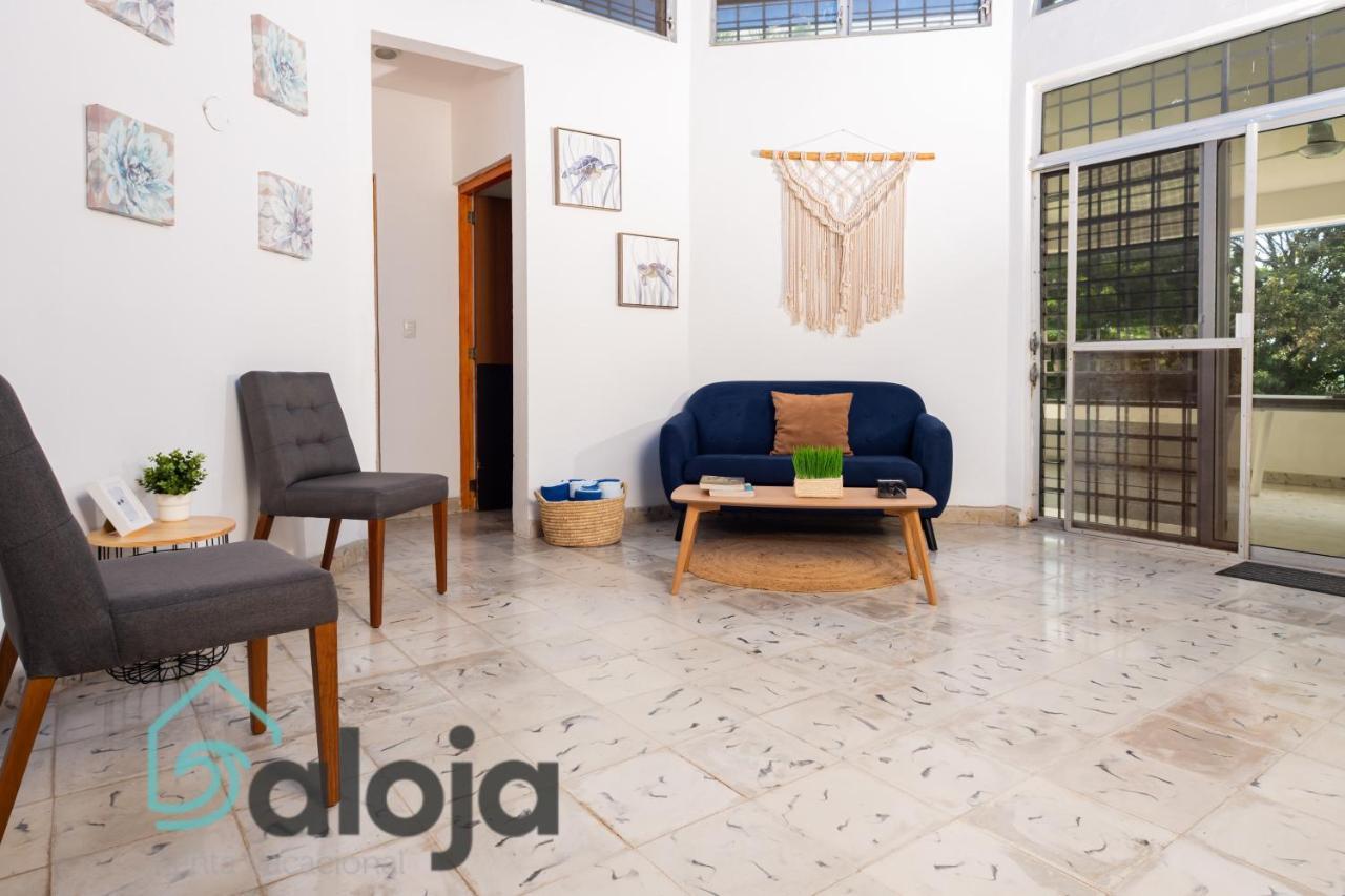 Villa Xtohil With Private Access To The Magic 7 Colors Lagoon Bacalar Zewnętrze zdjęcie