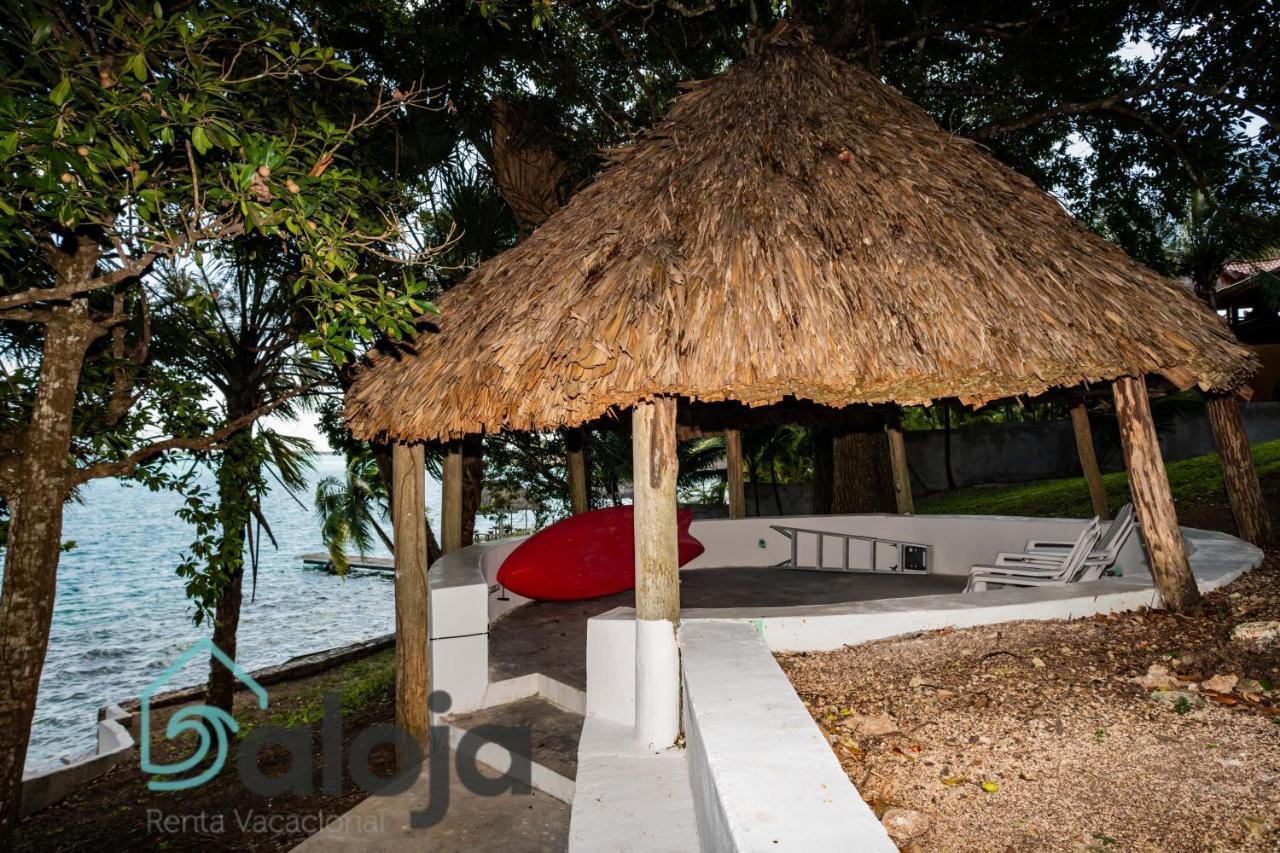 Villa Xtohil With Private Access To The Magic 7 Colors Lagoon Bacalar Zewnętrze zdjęcie