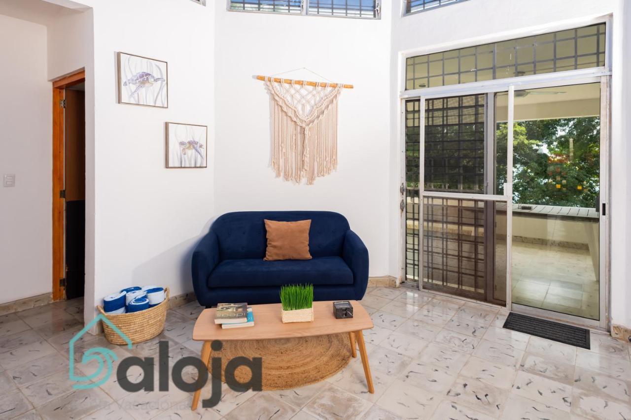 Villa Xtohil With Private Access To The Magic 7 Colors Lagoon Bacalar Zewnętrze zdjęcie